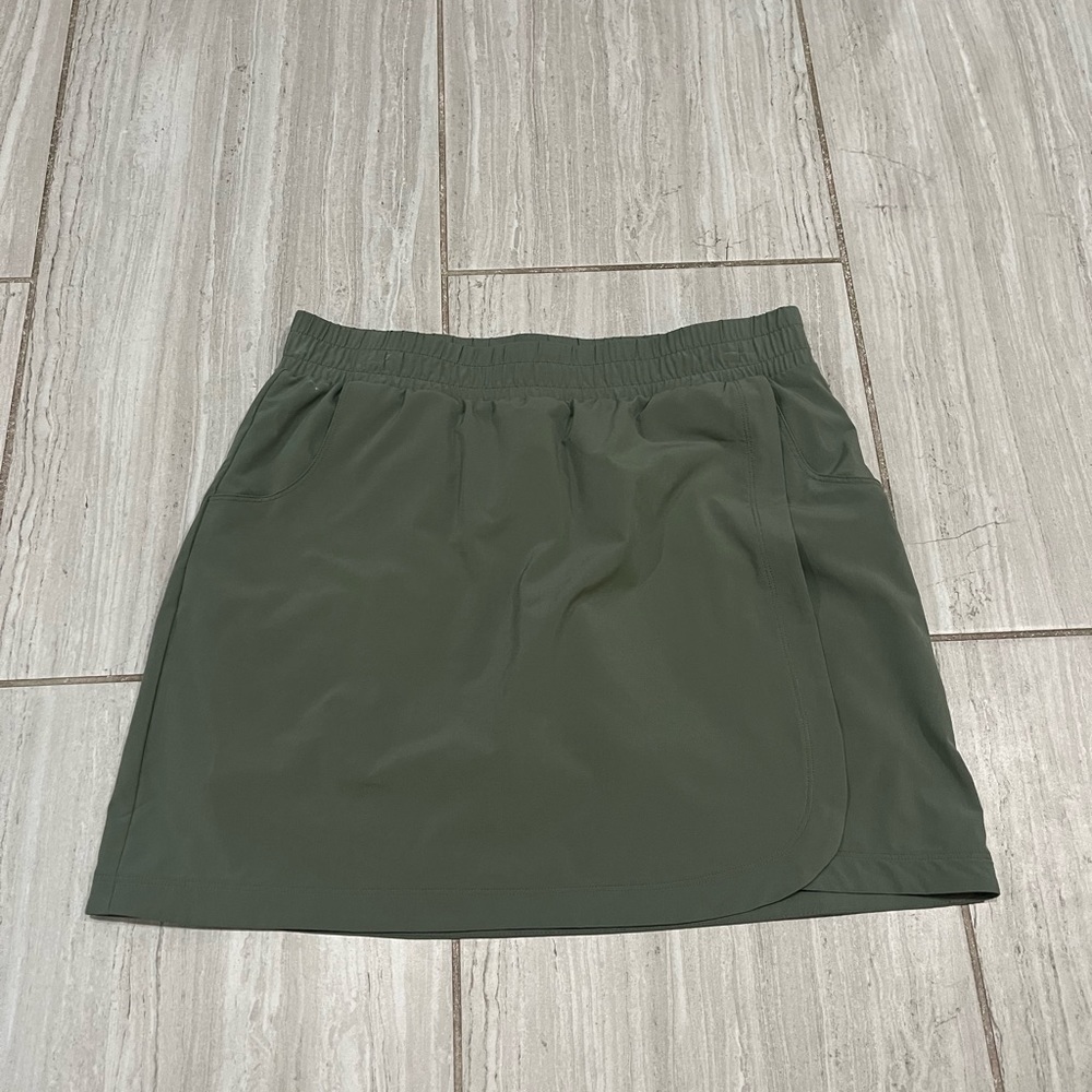 Talbots Green Active Skort